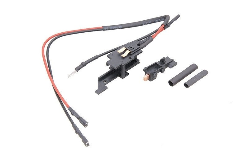 Kostka stykowa z łącznikiem oraz okablowaniem (JGG-08-004157)