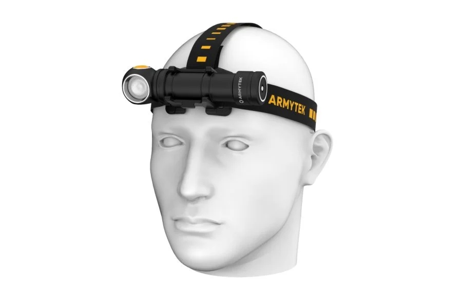 2602202669a0d50660f57.jpeg Latarka Armytek Wizard C2 Pro MAX Magnet USB White - obrazek 1